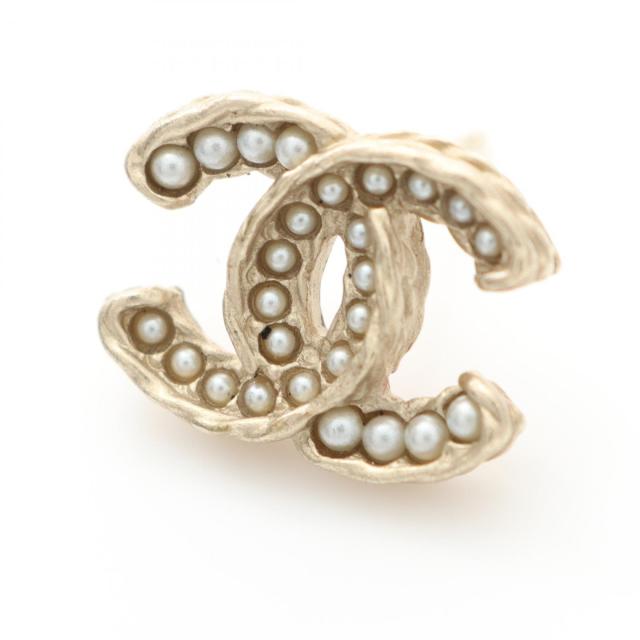 CHANEL ゴールド パール ロゴピアス 楽天市場】【10%OFF】 シャネル ピアス イヤーカフ ココマーク