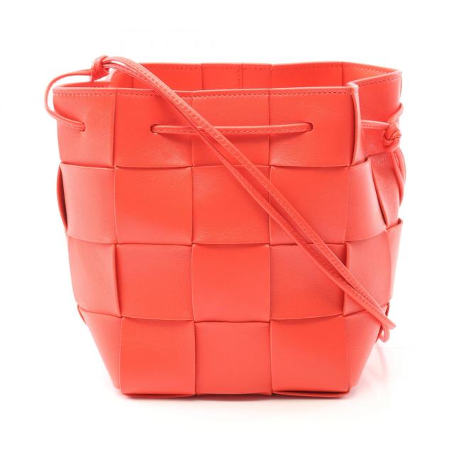 ボッテガヴェネタ BOTTEGA VENETA スモール カセット バケット ショルダーバッグ バッグ レザー レディース レッド系 680218 【中古】