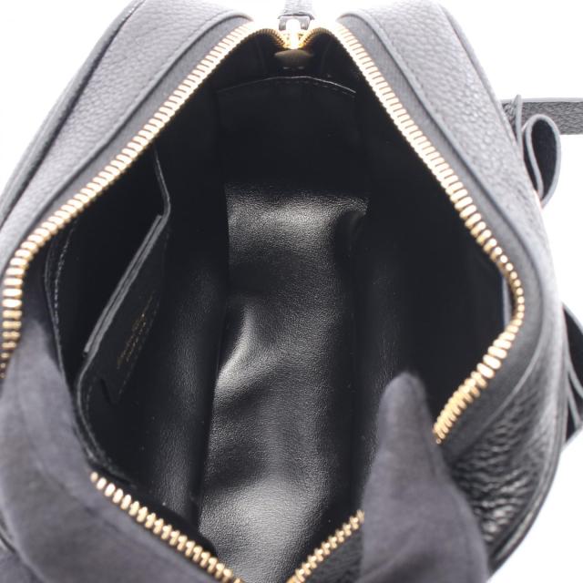 フェラガモ ヴァラ リボンショルダーバッグ ドット スタッズ ショルダー バッグ フェラガモ ヴァラ リボンショルダーバッグ ドット スタッズ