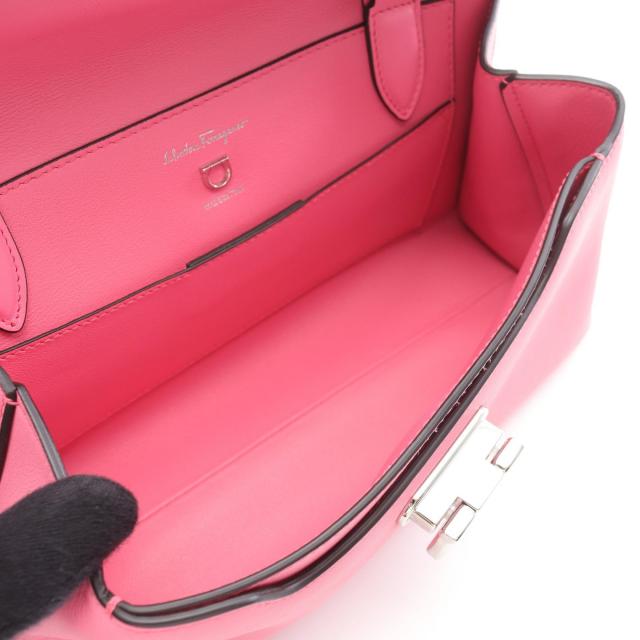 サルヴァトーレフェラガモ Salvatore Ferragamo ガンチーニ