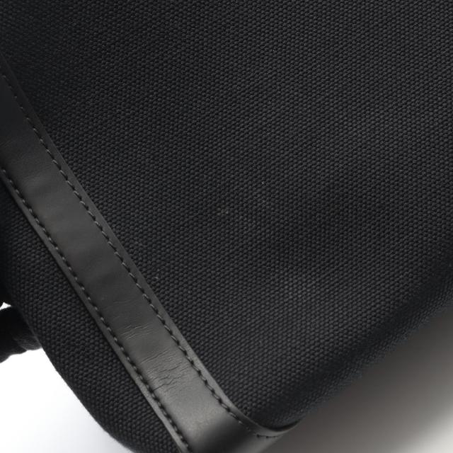 ヴァレンチノ Valentino VLTN ロックスタッズ トートバッグ バッグ