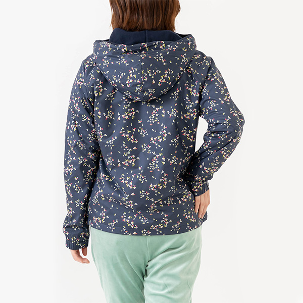 ローチェ（roche） テニスウェア（レディース） ]防寒ジャケット