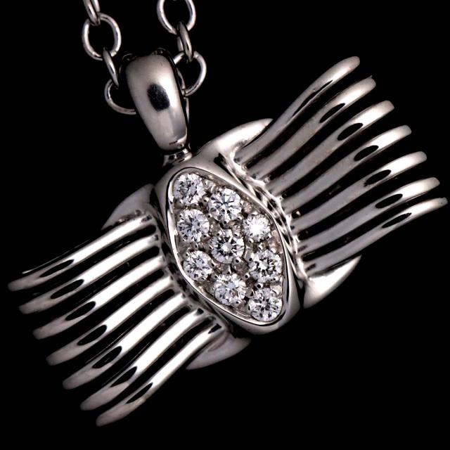 Salvatore Ferragamo フェラガモ　ネックレス　リボン　750 Salvatore Ferragamo フェラガモネックレスリボン750