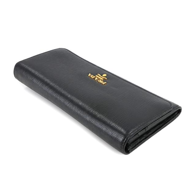 プラダ 三つ折りリボン 財布 プラダ 三つ折り財布 リボン サフィアーノ