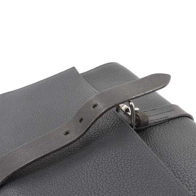 新品同様 エルメス バッグ ポシェット エトリヴィエール セカンド