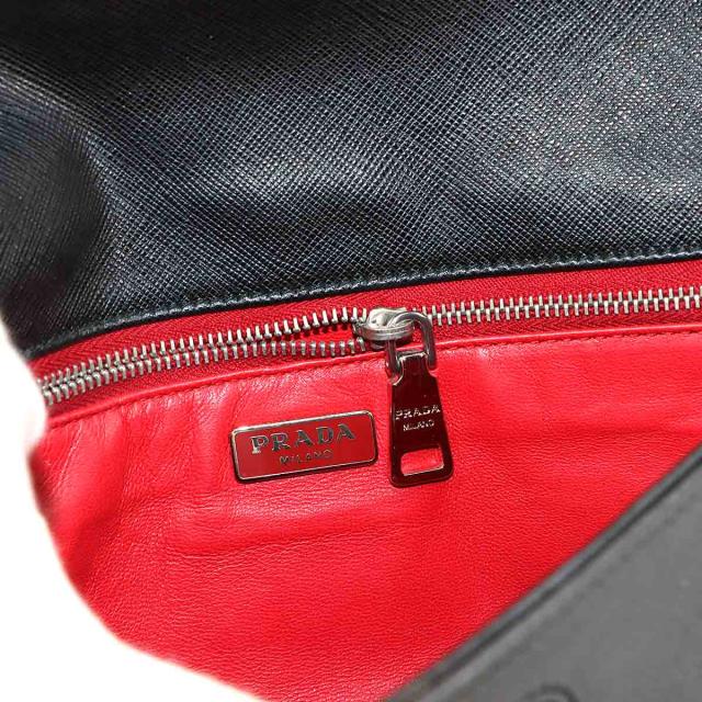 新品同様 プラダ バッグ ビジュー スタッズ ショルダー バッグ