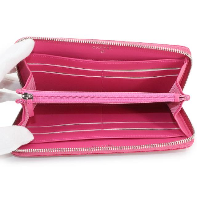 新品同様 シャネル 財布 ラウンドファスナー 長財布 パイソン ピンク シルバー 金具 レディース 90299407 【中古】ブランド 新品同様 シャネル 財布 ラウンドファスナー 長財布 パイソン ピンク