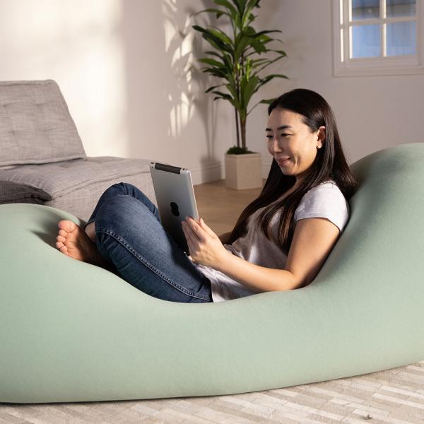 Yogibo MAX アウターカバー アウターカバーを変えて気分一新。カラフルでお洗濯も簡単な「Yogibo