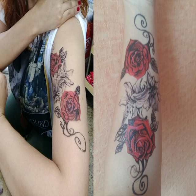 タトゥー シール 本物 赤い薔薇 バラ 薔薇 花 ばら Rose ボディシール Tatoo 入れ墨 刺青 転写 防水の通販はau Pay マーケット ちゅらネット にふぇーでーびる