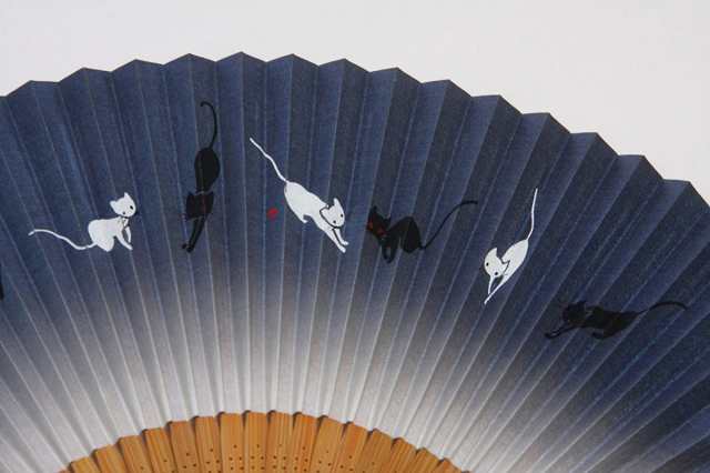 京扇子 レディース 猫 京都職人 手作り 染竹 扇子 扇子袋付き 化粧 