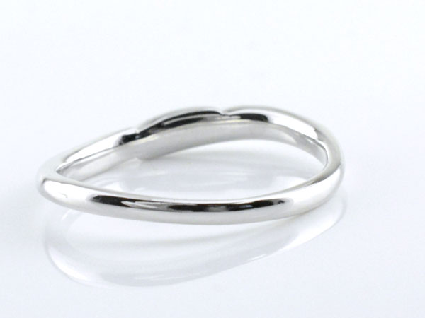 リング 指輪 プラチナ ピンキーリング 曲線ウエーブ プラチナ900 pt900 レディースの通販は リング 指輪 プラチナ ピンキーリング 曲線ウエーブ プラチナ900 pt900 レディースの通販は