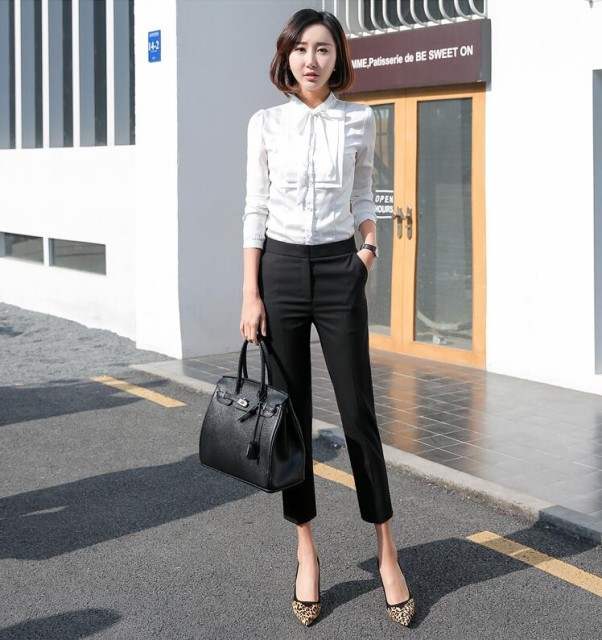 レディース スラックス 九分丈 スーツパンツ ビジネスオフィスパンツ 仕事 通勤 スリム チノパン 美脚ズボン スーツ生地 二点送料無料の通販はau Pay マーケット 岩見洋服店