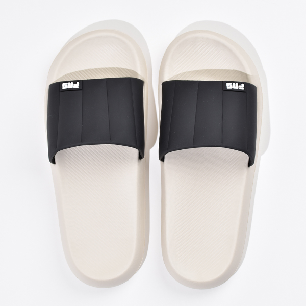 買って損しない至高の一品 高級品 お洒落 ビーチサンダル シャワーサンダル 1PIU1UGUALE3 シャワーサンダル入荷中！ │ 錦糸町PARCO-パルコ-
