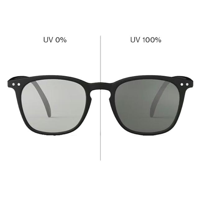 イジピジ サングラス サン ライト アダプティブ イー マットフレーム UVカット メンズ レディース IZIPIZI SUN LIGHT ADAPTIVE #E Black Grey Lenses_1