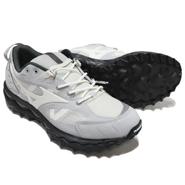 ミズノ スニーカー メンズ ウエーブ ムジン ランニングシューズ グレー×オフホワイト×ライトグレー MIZUNO WAVE MUJIN TL GTX_1