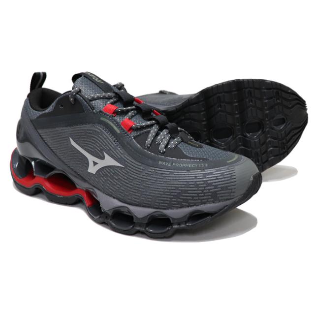 ミズノ スニーカー メンズ ランニングシューズ ダークグレー×シルバー×レッド MIZUNO WAVE PROPHECY 13.2_1