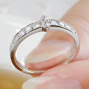 pt900 テン ダイヤモンド エタニティリング【0.3ct】/【送料無料