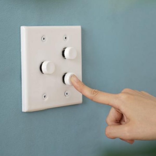 プッシュスイッチ スイッチ 照明 照明器具 レトロ インダストリアル 無機質 シンプル Diy 壁スイッチ 雑貨 セラミックプレート3プッシュ の通販はau Pay マーケット Aifa インテリア雑貨