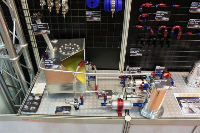 円筒型 フューエルタンク 1 5l 軽量アルミ製 コレクタータンクの通販はau Pay マーケット カー モーターバイクパーツ店