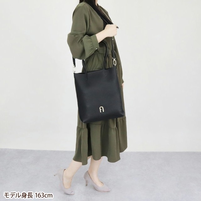 フルラ FURLA レディース トートバッグ 縦型 レザー 2way ショルダー