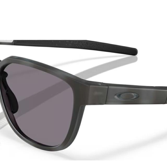 オークリー Oakley Actuator Low Bridge Fit ランニングアクセサリー