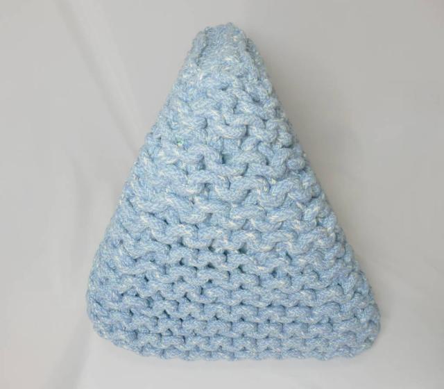 三角 クッション オットマン ニット プフ クッション おしゃれ モロッコ雑貨 グランピング スツール インテリアの通販はau Pay マーケット リゾート雑貨とアロマショップ