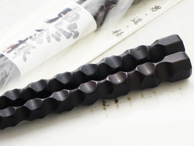 送料込み 鬼ニ金棒 箸 シタン 箸 男箸 太い 長い 持ちやすい 男性向き 鬼に金棒 ごつい 男用 人気 削り 父の日の通販はau Pay マーケット ロクシタン ジルスチュアート ギフト トレフール Au Pay マーケット店