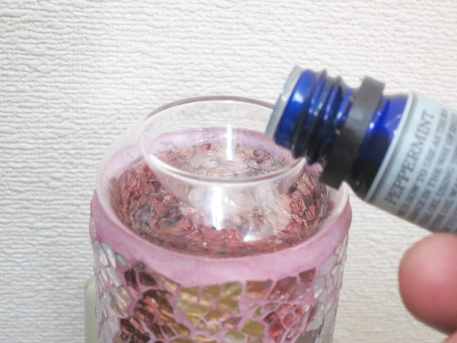 照明 モザイクアロマライト コンセント型 ピンク アロマランプ おしゃれ アロマライトお買い上げでアロマオイル特別価格 の通販はau Pay マーケット ロクシタン ジルスチュアート ギフト トレフール Au Pay マーケット店