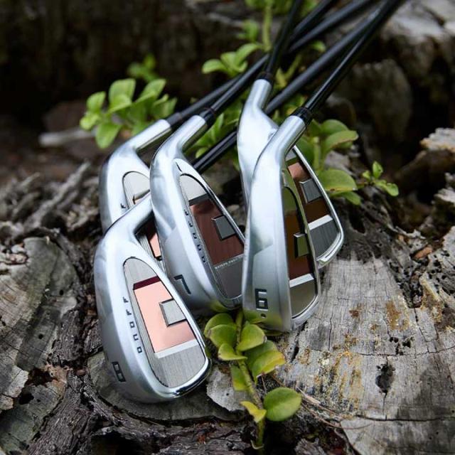 【2026モデル】オノフ アイアン 4本セット(#7〜#9,PW)　 赤　シャフト：ONOFF SMOOTH KICK MP-526I カーボン 赤オノフ ONOFF IRON AKA_9