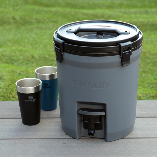 【特典付】スタンレー STANLEY ウォータージャグ 7.5L 01938 キャンプ 保冷 ウォータータンク アウトドア キャンプ 大容量 日本正規品