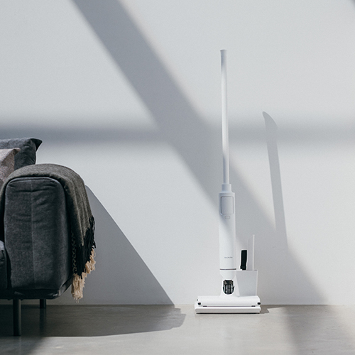 BALMUDA スティッククリーナー ホワイト BALMUDAのスティッククリーナーが入荷しました