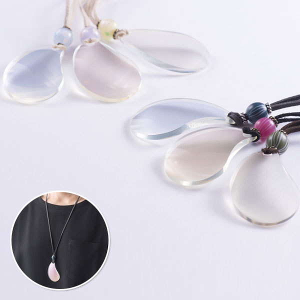 ドロップルーペ ドルチェ ペンダントルーペ 贈りものルーペ アクセサリー型老眼鏡 チャトレ 乾レンズの通販は 5,005円