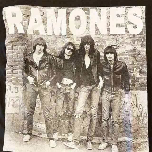 RAMONES ラモーンズ Tシャツ ファーストアルバム ブラック メンズ