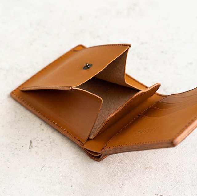 MAGNET マグネット Billfold Wallet 財布 二つ折り ウォレット 本革