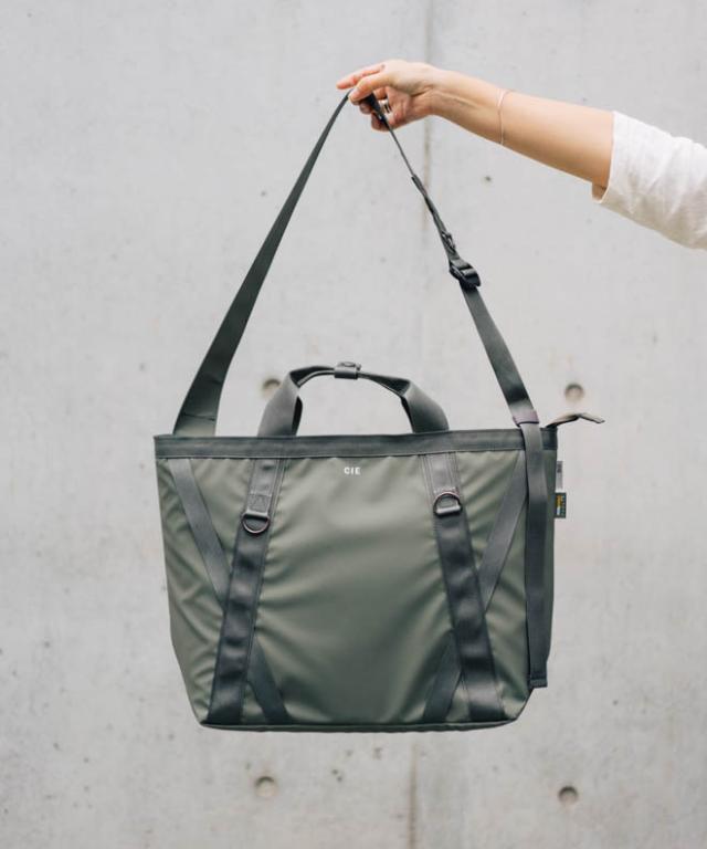 CIE シー GRID3 TOTEBAG LARGE トートバッグ ショルダーバッグ バッグ 鞄 カバン 3way 手提げ 肩掛け 斜め掛け 防水 撥水 大容量 ビジネスバッグ 通勤 通学 旅行 メンズ レディース 日本製の通販は - nakota au PAY マーケット店