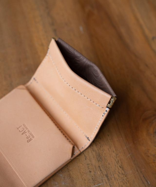 Re-ACT リアクト Flower Embossing Leather Three Fold Mini Wallet