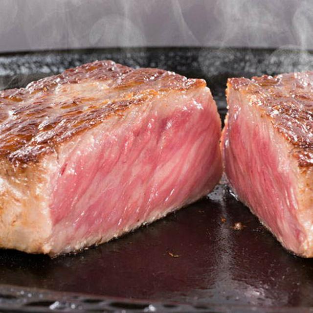 まるよし 松阪牛ロース 芯だけステーキ 600g 送料無料 お中元 お歳暮 ギフト 贈答 進物 お祝い 牛肉 国産 和牛 肉厚 最高級 絶品 お取り寄せ_1