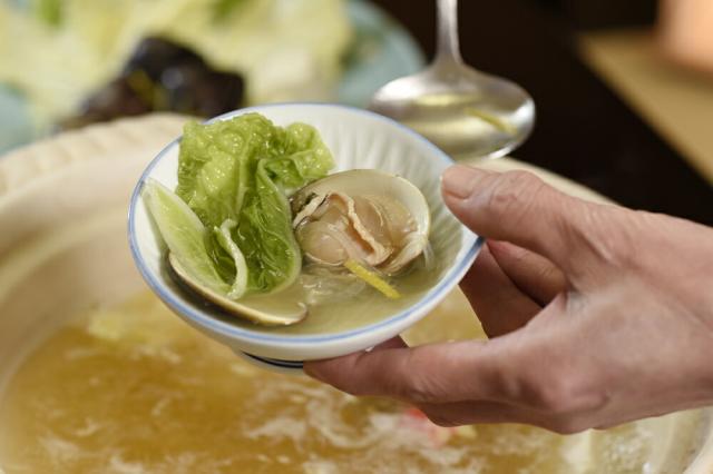 はまぐり 鍋 魚重楼 はまぐり鍋 セット 北海道/四国/九州・沖縄送料別 2人前 冷蔵 桑名蛤料理 桑名はまぐり 三重県 蛤 野菜 お取り寄せ ギフト メーカー直送_3