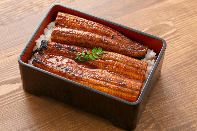 四万十うなぎ 蒲焼 3尾セット 北海道・沖縄送料別 ウナギ 鰻 魚介類 無添加タレ 秘伝のタレ 四万十川 炭火 丑の日 惣菜 贈り物 ギフト メーカー直送 お取り寄せ_7