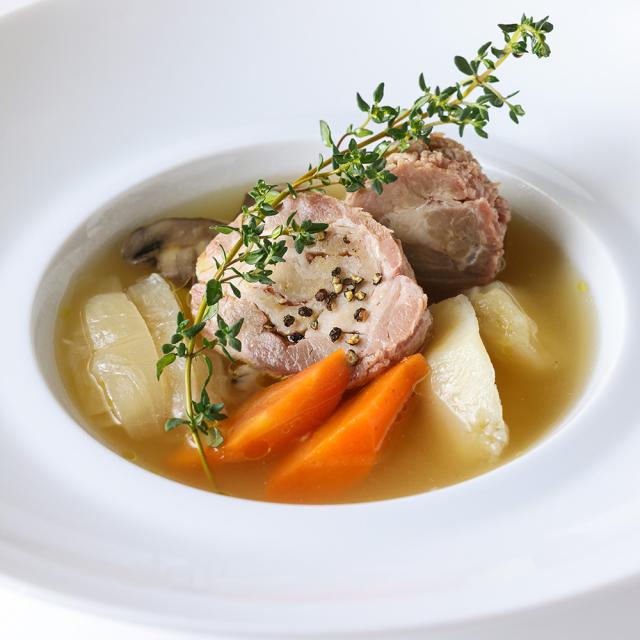 HIRAMATSU GOURMET 美瑛豚のポトフ 4個 北海道/四国/九州・沖縄送料別 「ジャルダン ポール・ボキューズ」星野晃彦シェフ監修 豚肉 北海道 スープ お取り寄せ_1
