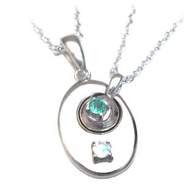 6月・5月誕生石 シルバー ムーンストーン・エメラルドペアペンダントネックレスの通販は