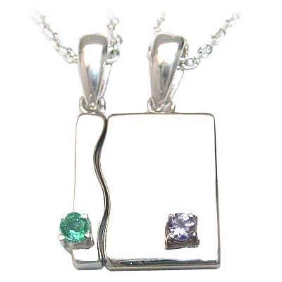 5月・12月誕生石 シルバー エメラルド・タンザナイトペアペンダントネックレス の通販は 11,534円