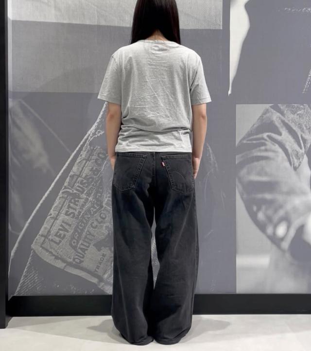 90年代の空気感を今に纏う 】バギーデニムパンツ リーバイス 94 バギー
