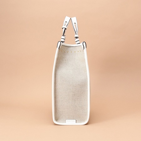 サマンサタバサ トートバッグ リネンスクエアトートバッグ 大サイズ ホワイト Samantha Thavasa サマンサ タバサ ブランド 正規品 新品 ギフト プレゼント 人気 おすすめ 誕生日 記念日 クリスマス 送料無料 ラッピング無料 サマンサタバサ トートバッグ リネンスクエアトートバッグ 大サイズ