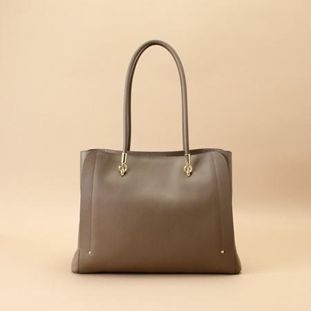 サマンサタバサ Samantha Thavasa トートバッグ アベクトワ レザースクエアトートバッグ 大サイズ グレージュ ブランド 正規品 新品 ギフト プレゼント 人気 おすすめ 誕生日 記念日 クリスマス 送料無料 ラッピング無料_1