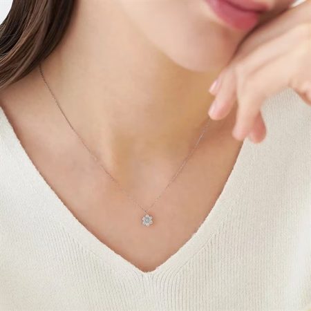 ヨンドシー 4℃ ネックレス K18イエローゴールド 限定 ダイヤモンド レディース ブランド 正規品 新品 ギフト プレゼント 人気 おすすめ 誕生日 記念日 クリスマス 送料無料 ラッピング無料_3