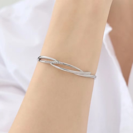 ヨンドシー 4℃ バングル シルバー Spring Summer Season ライン ホワイトトパーズ レディース ブランド 正規品 新品 ギフト プレゼント 人気 おすすめ 誕生日 記念日 クリスマス 送料無料 ラッピング無料_3