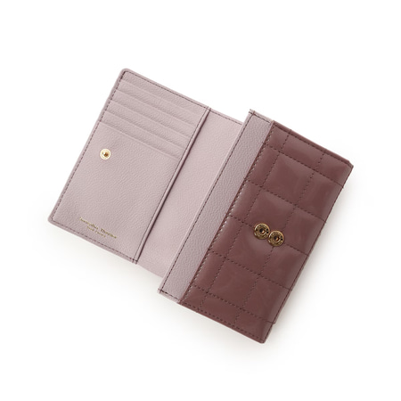 サマンサタバサプチチョイス Samantha Thavasa Petit Choice 財布 折財布 エナメルキルティング 二つ折り財布 ブランド 正規品 新品 ギフト プレゼント 人気 おすすめ 誕生日 記念日 クリスマス 送料無料 ラッピング無料_4