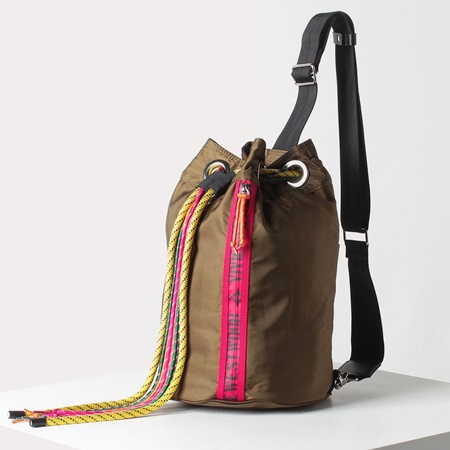 ヴィヴィアンウエストウッド バッグ メンズ バムバッグ ワンショルダーバッグ ヒロープ カーキ Vivienne Westwoodの通販はau Pay マーケット Paris Lounge