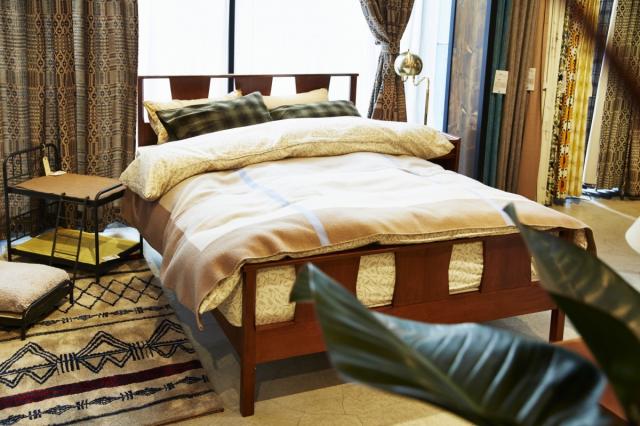 ACME Furniture BROOKS BED SEMI-DOUBLE【3個口】 ブルックス ベッド